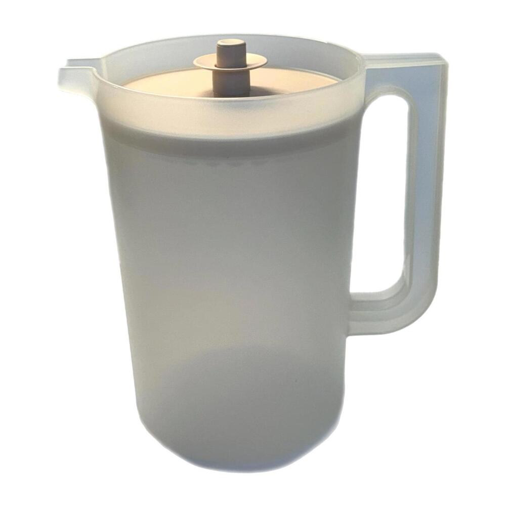 Vintage Tupperware 2 Qt Classic Sheer Pitcher With Pale Pink Push-Button Lid